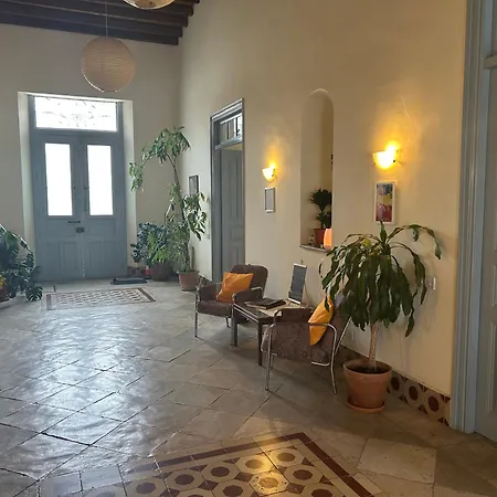 Ananke Bed & Breakfast *